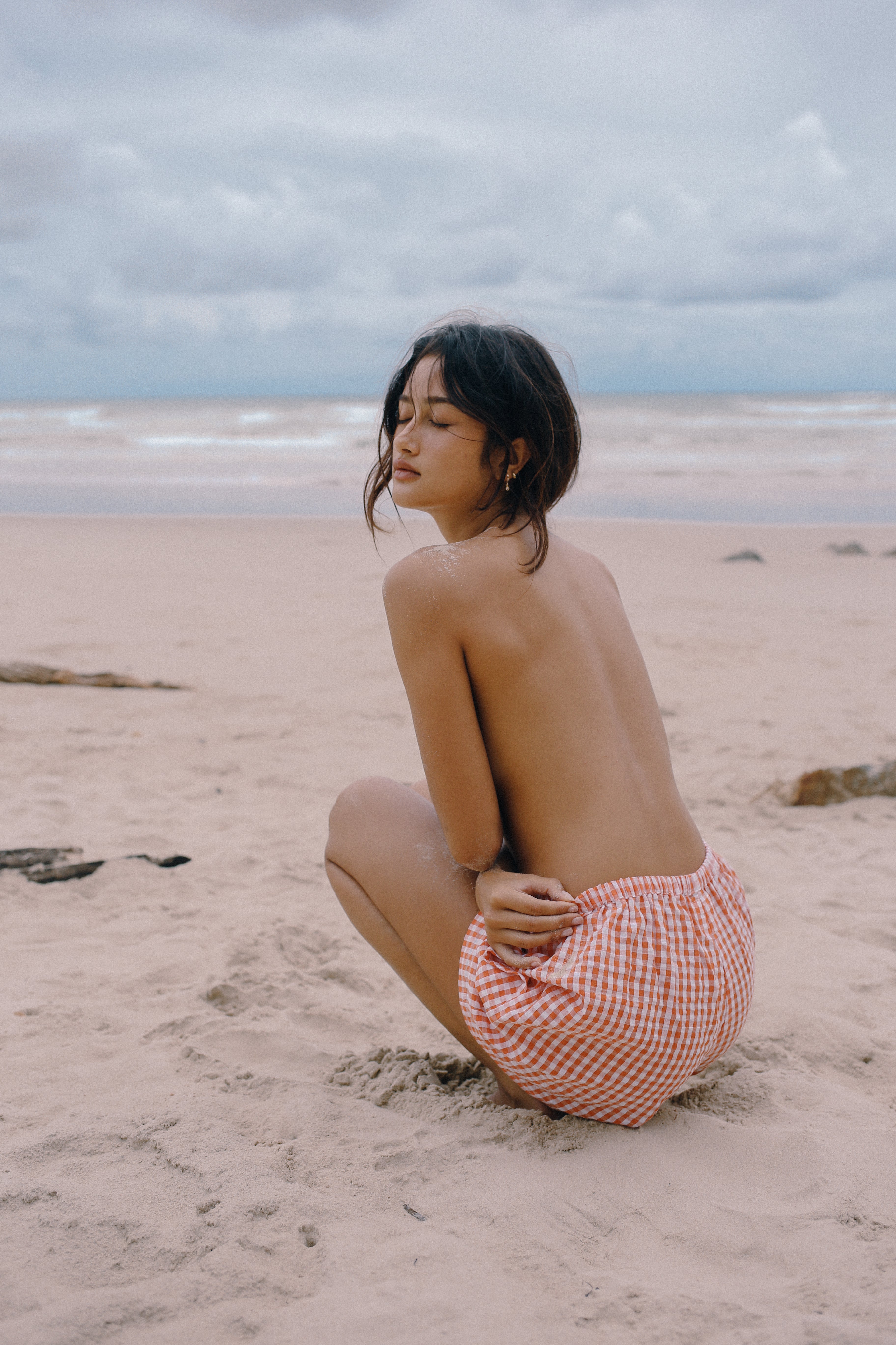 Ava Short Starburst Gingham